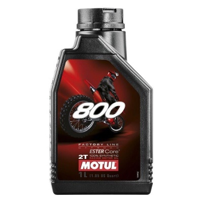 Frasco preto de óleo sintético para motociclos MOTUL 800 2T 1 litro