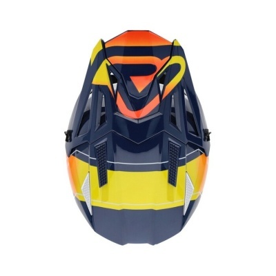 Capacete azul escuro com amarelo, laranja e branco, design geométrico e ventilações frontais