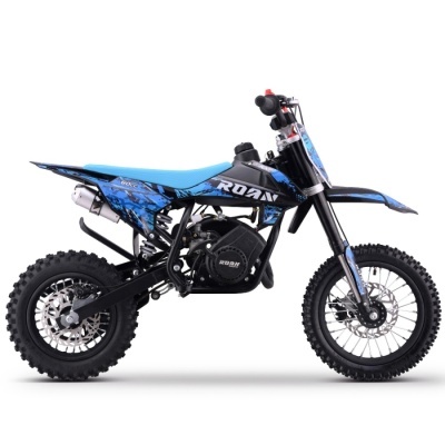 Motocross infantil azul e preto ROAN 60cc em fundo branco