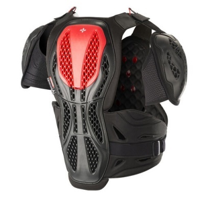 Colete de proteção preto com detalhes vermelhos e design anatómico