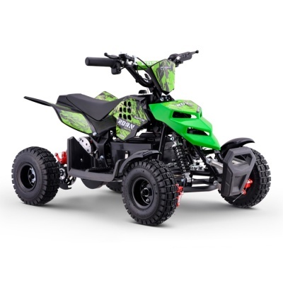 Quad infantil verde e preto com pneus grandes e detalhes gráficos