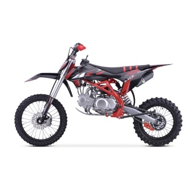 Moto motocross preta com detalhes vermelhos em fundo branco