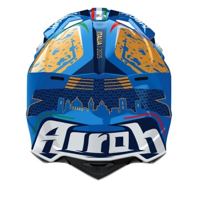 Capacete azul com detalhes em laranja e texto 'ITALIA 2025' e 'Airoh'