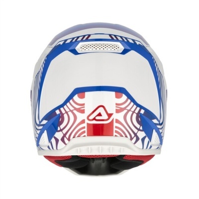 Capacete branco com detalhes em azul e vermelho visto de trás