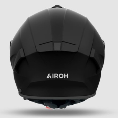 capacete preto AIROH visto de trás