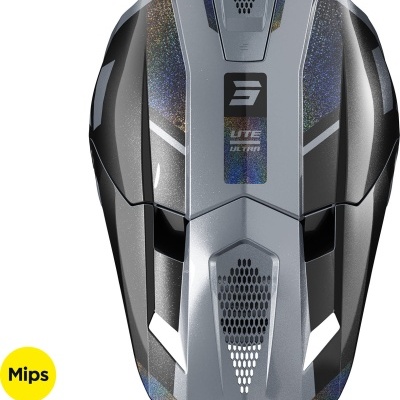 Capacete SHOT cinza metálico com detalhes pretos e brancos, ventilação e texto 'SHOT', 'ELITE ULTRA'