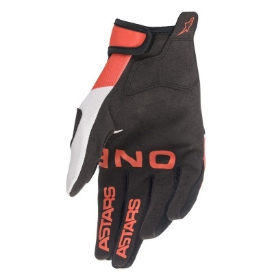 Luva preta, vermelha e branca para motociclista com texto 'ASTARS' e 'ONE'