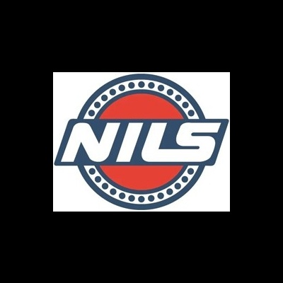 Logótipo com texto NILS em círculo vermelho e azul