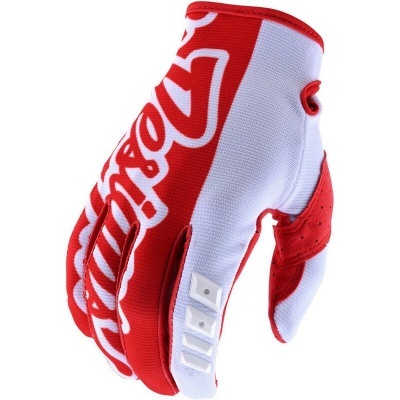 Luvas desportivas vermelhas e brancas com texto O'Neal