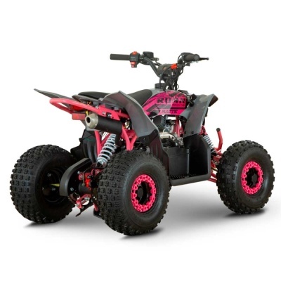 Quad com estrutura cor-de-rosa, peças cinza e pneus pretos com detalhes cor-de-rosa