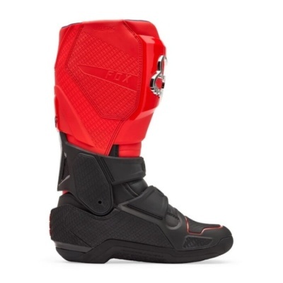 Bota de motociclismo preta e vermelha com proteção vermelha na canela