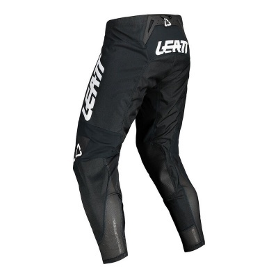 Calças negras com texto LEATT branco e detalhes em tecido tipo rede