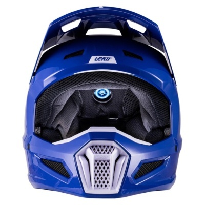 Capacete de motocross azul com interior preto e texto LEATT