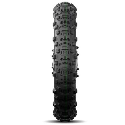 Pneu de bicicleta preto com padrão de piso rugoso