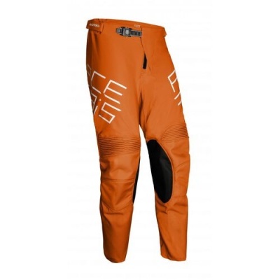 Calças de motocross laranja com texto branco e detalhes pretos