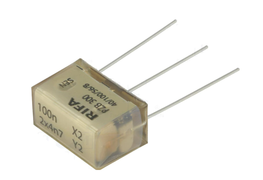 Componente eletrónico em caixa plástica translúcida bege com três pernas de metal e texto impresso