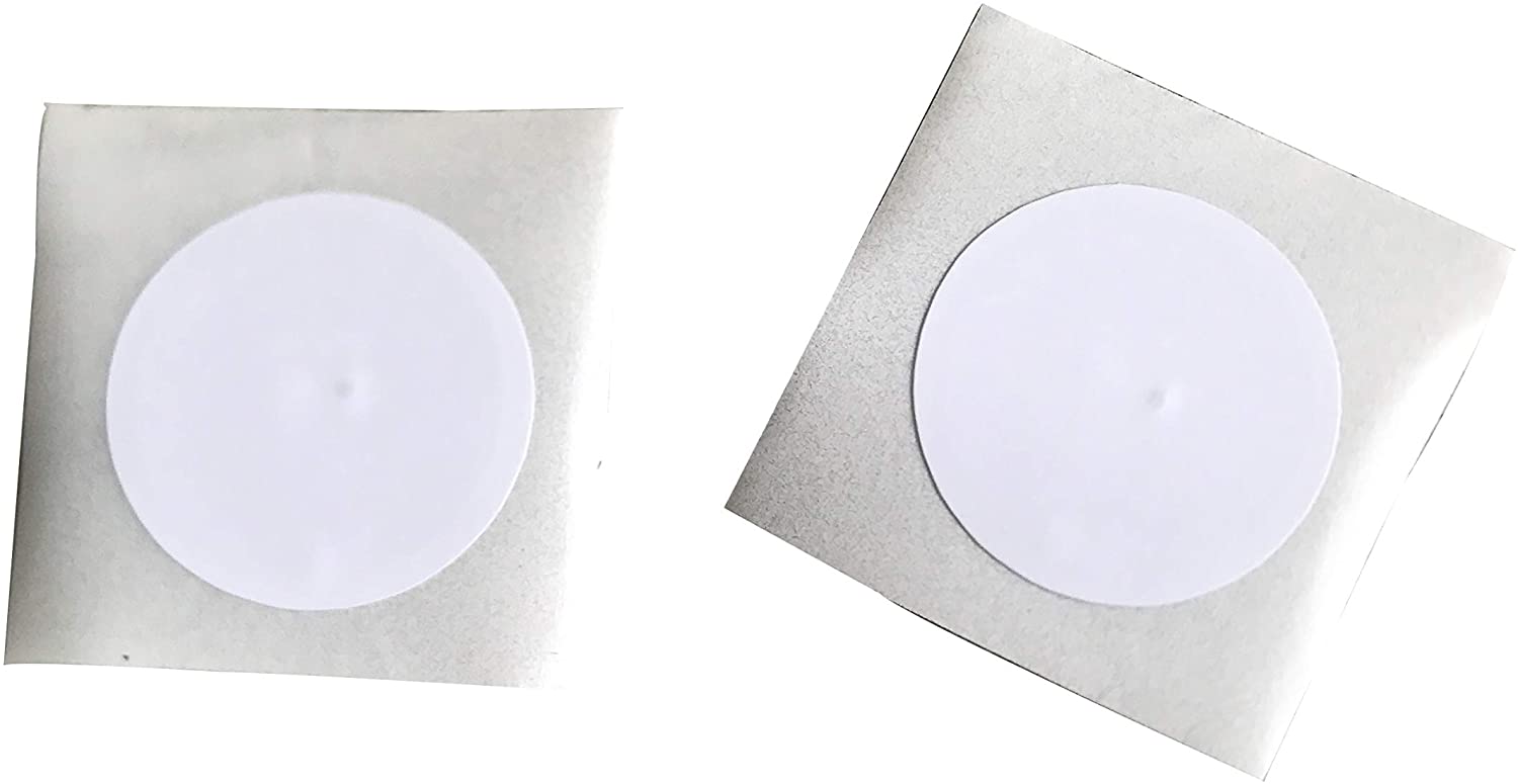 RFID 13,56MHz TAG autocolante Dois adesivos redondos brancos com fundo cinzento quadrado
