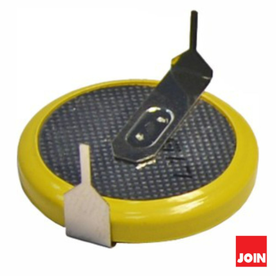 Bateria de moeda pequena com contorno amarelo e suporte metálico, sobre fundo branco