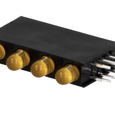 Conector elétrico preto com quatro botões amarelos e pinos metálicos