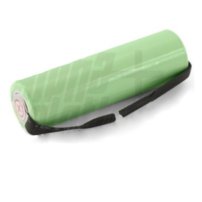 Bateria cilíndrica verde com fita preta em fundo branco