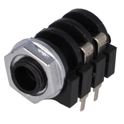 Conector jack de áudio preto com pinos metálicos