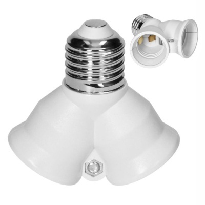 Adaptador de lâmpada branco com base metálica e duas saídas