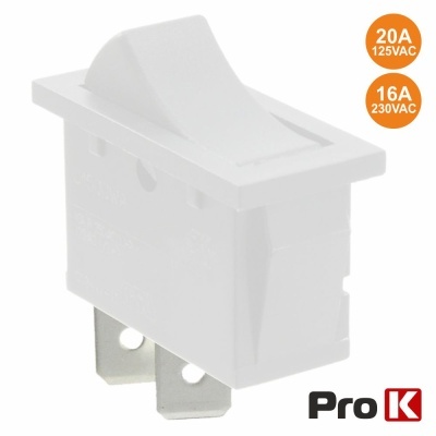 Interruptor elétrico branco com etiquetas de voltagem e corrente, logotipo Pro K