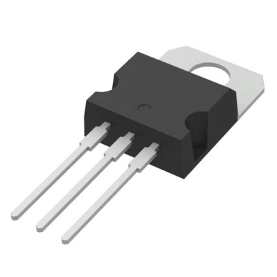 Transistor eletrônico preto com três pinos metálicos e aba de fixação cinza.
