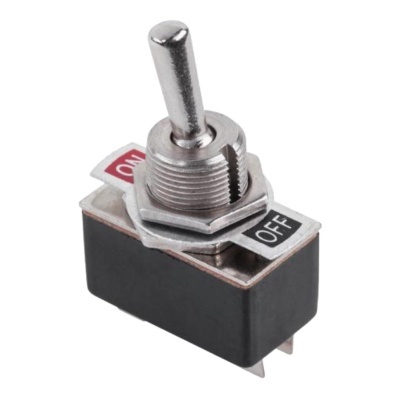 Interruptor de alavanca preto com alavanca metálica e etiquetas ON e OFF