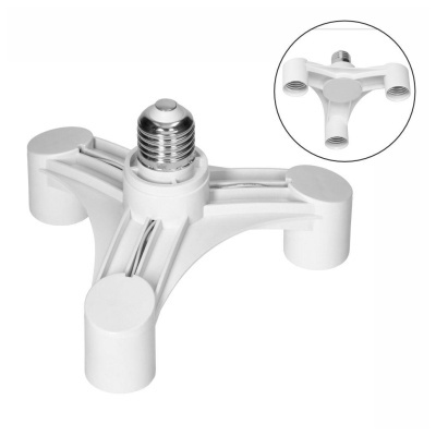 Adaptador para lâmpadas branco com três soquetes