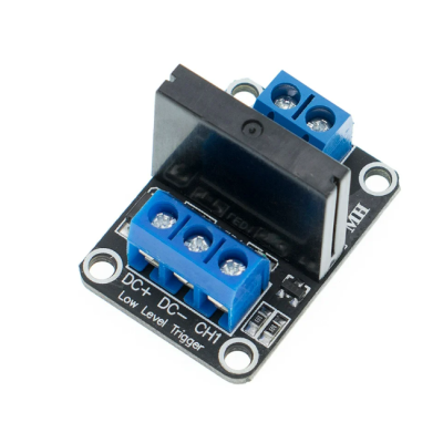 Módulo eletrônico preto com conectores azuis, texto DC+, DC-, CH1 e Low Level Trigger