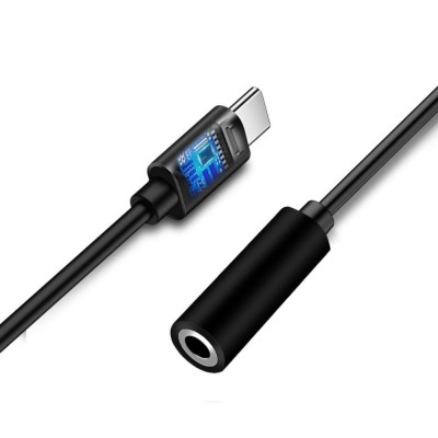 Adaptador de cabo USB-C para áudio 3,5 mm preto com detalhe azul