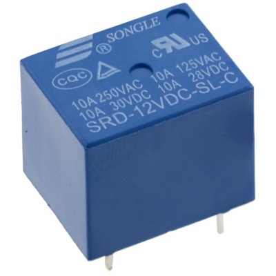 Relé azul com texto técnico e terminais metálicos