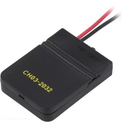 Porta pilhas preto com comutador ON/OFF e cabos vermelho e preto