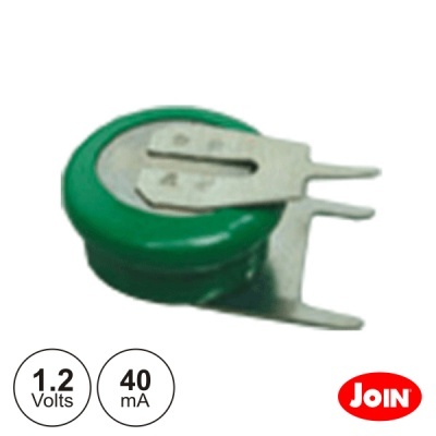 Componente eletrónico verde com terminais metálicos e etiquetas de especificações