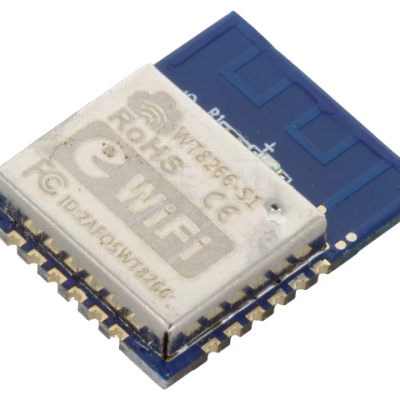 Módulo eletrônico WiFi azul com carcaça metálica prateada e pinos dourados.