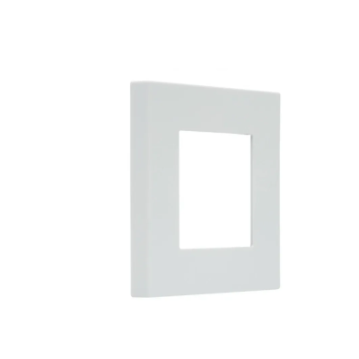 Moldura quadrada branca com corte retangular no centro