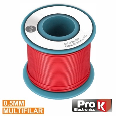 Rolo de cabo vermelho multifilar 0,5 mm com bobina azul e texto na bobina