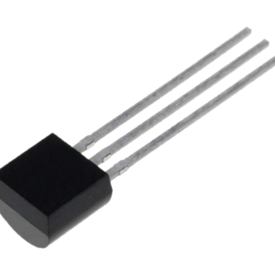 Componente electrónico preto com três pinos metálicos