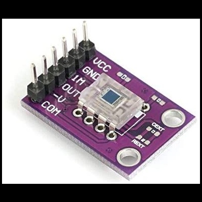 Placa eletrónica pequena roxa com etiquetas e componentes