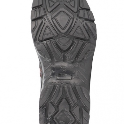 Sola preta de sapato robusto com padrão antiderrapante e marcações