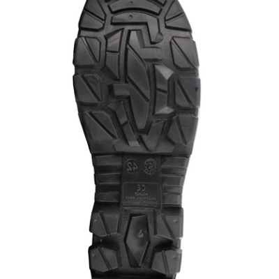 Sola de sapato preto antiderrapante vista por baixo