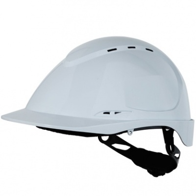 Capacete de proteção branco com fivela preta e ventilação
