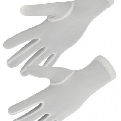 Par de luvas brancas de tecido elástico