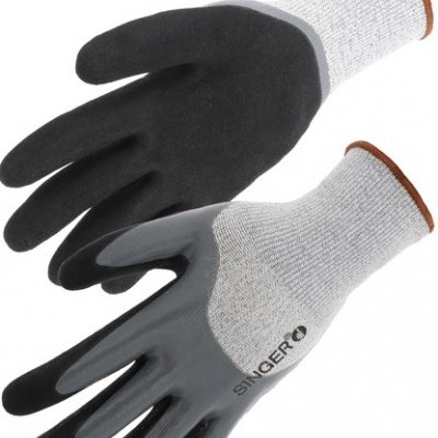 Luvas de proteção cinza e preta com texto SINGERO