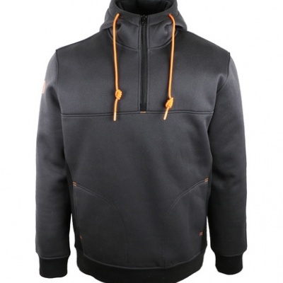 Sweatshirt preta com capuz e cordões laranja