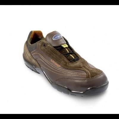 Sapato desportivo masculino castanho com detalhes em couro e tecido