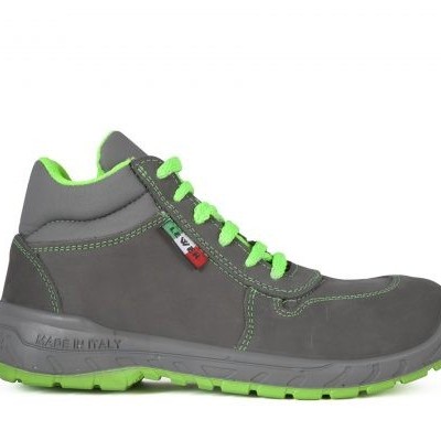 Bota de segurança cinzenta e verde com atacadores verdes e etiqueta MADE IN ITALY