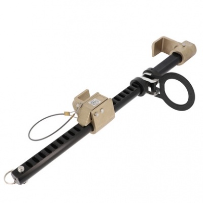 Suporte ajustável em metal preto com encaixes em plástico bege