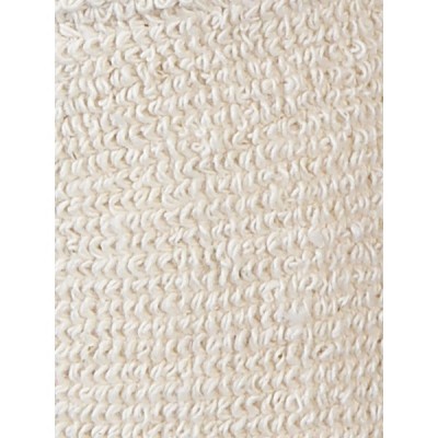 Malha creme de fio grosso com textura felpuda e entrelaçada